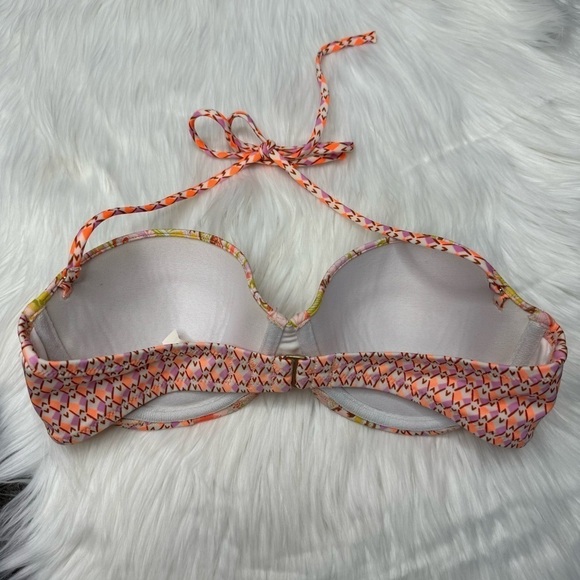 Victoria’s Secret Bandeau Bikini Top 34C - Picture 6 of 8